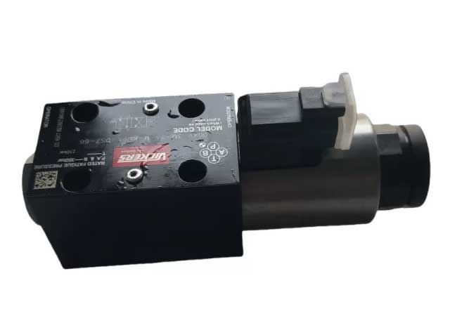 Распределительный клапан гусеничного крана Sany